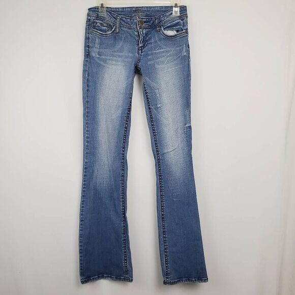 Vanity 26 x 33.5 Dakota Bootcut Jean - Picture 1 of 6